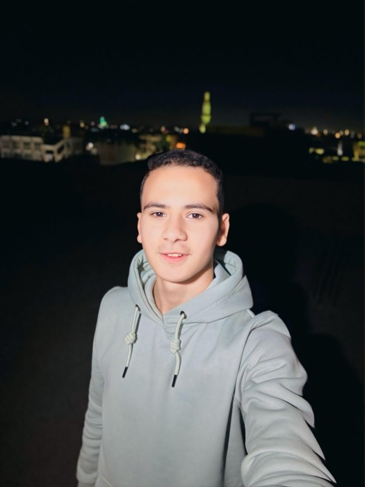 الصورة الشخصية لعمر عصام